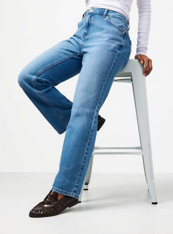 Mid Wash Relaxed Straight Jeans 16S